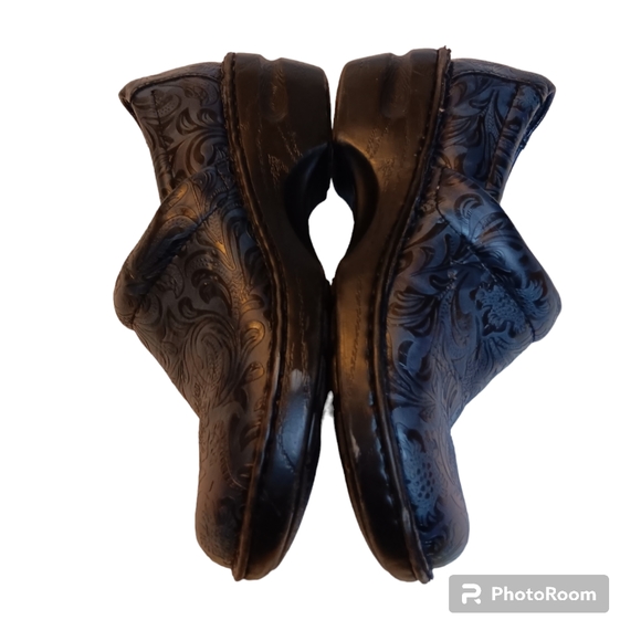 B.O.C. Clogs - Picture 5 of 8